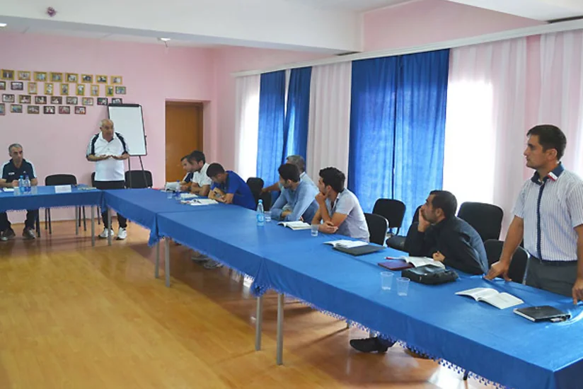 Gəncə və Mingəçevirdə hakimlər üçün seminar keçirilib