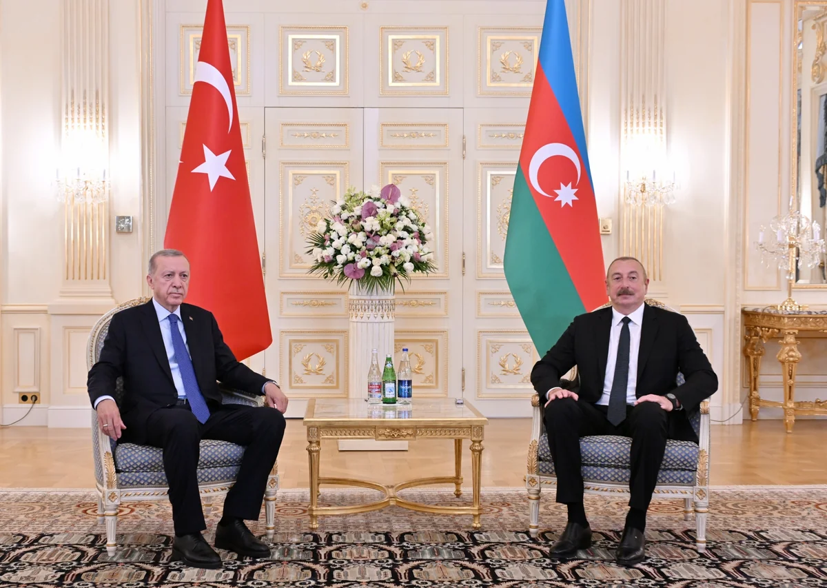 Ilham Aliyev's one-on-one meeting with Erdogan kicks off