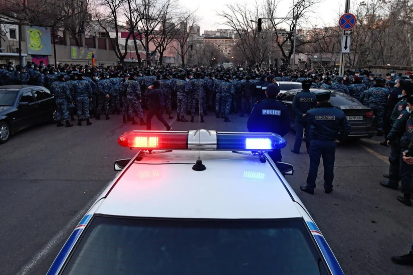 Число задержанных в Ереване демонстрантов-оппозиционеров выросло до 189