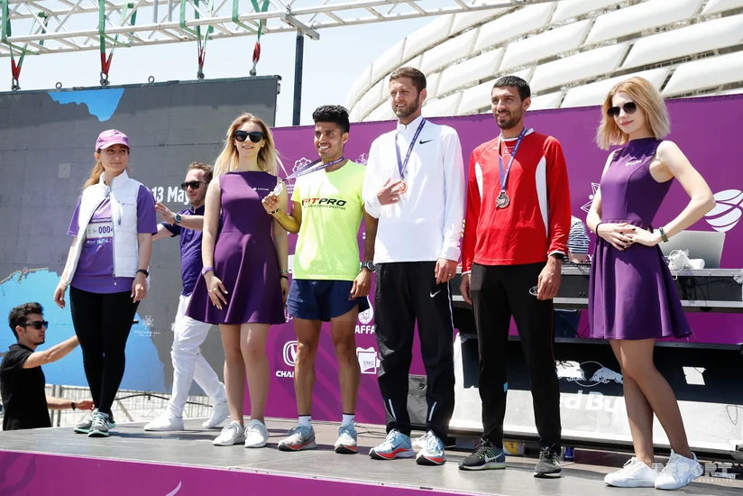 “Bakı Marafonu 2018”in qalibləri mükafatlandırılıb - FOTOREPORTAJ