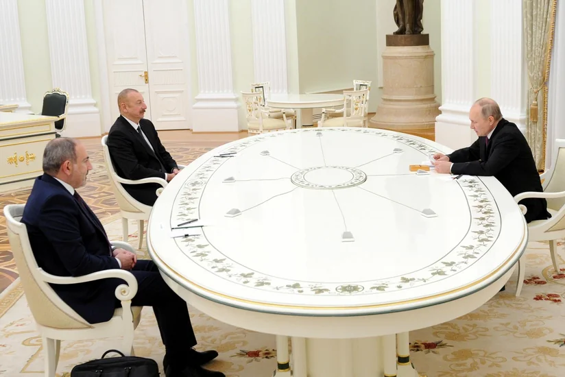 Putin to discuss issues of restoring communications with Aliyev and Pashinyan in Sochi