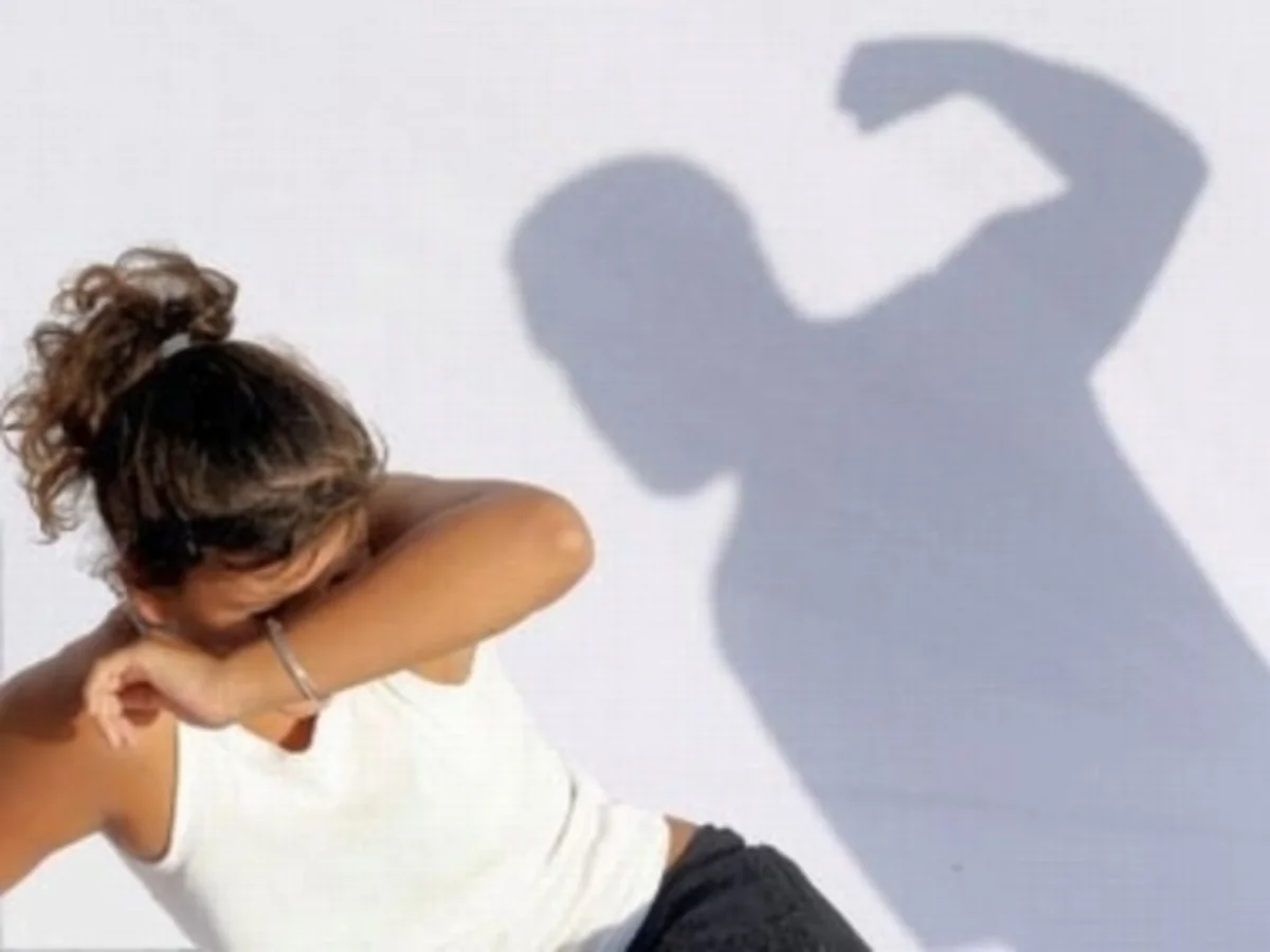 ​Bakıda hamilə arvadını döyən kişi tutulub