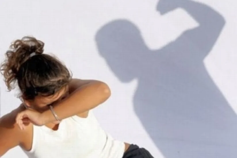 ​Bakıda hamilə arvadını döyən kişi tutulub