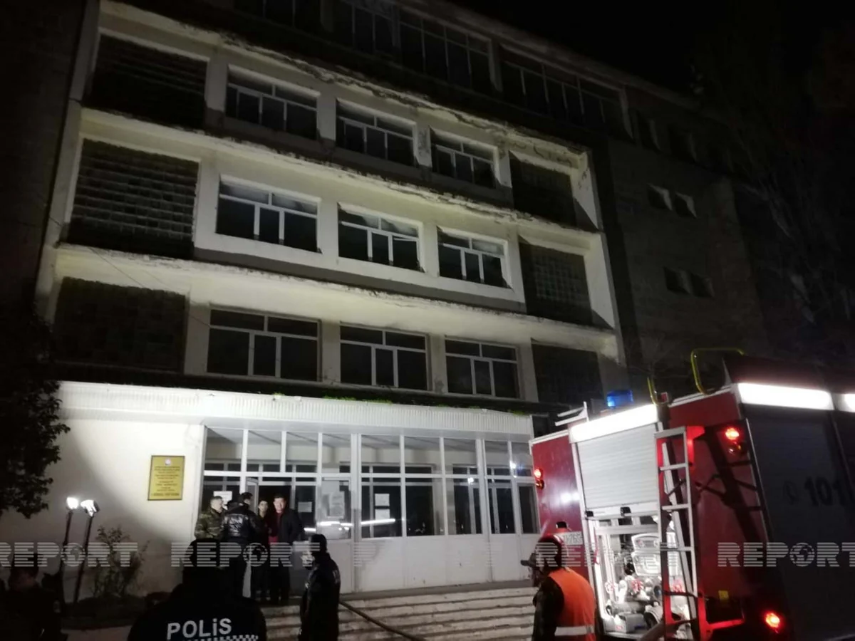 Sumqayıtda xəstəxanada baş verən yanğında 15 nəfər zəhərlənib, 32 xəstə xilas edilib