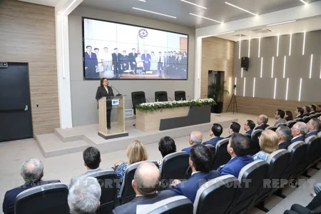 “Abituriyent” jurnalının 12-ci nömrəsi təqdim olunub