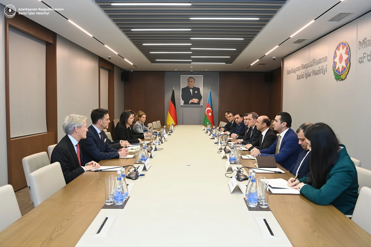 Bakıda Azərbaycan və Almaniya XİN başçılarının geniş tərkibdə görüşü keçirilib - YENİLƏNİB-2