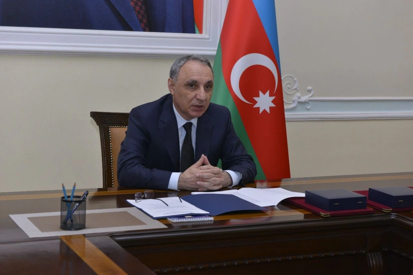 Kamran Əliyev şəhid olan prokurorluq işçilərinin ailələri ilə görüşüb