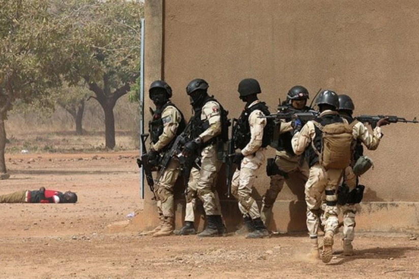 Burkina-Fasoda silahlılar 47 nəfəri öldürüb
