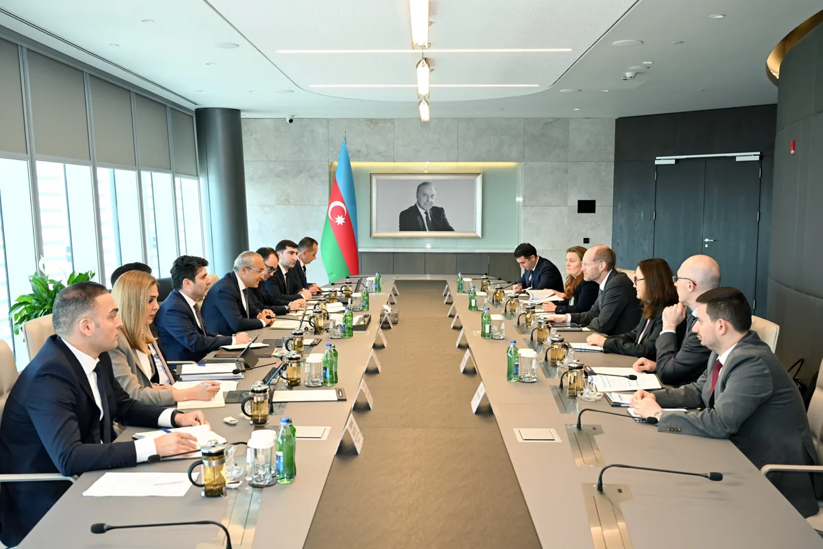Азербайджан обсудил с ЕБРР приоритеты сотрудничества
