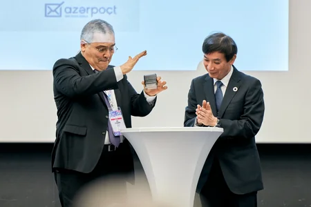 Azərbaycan Ümumdünya Poçt İttifaqının yubileyi münasibəti ilə poçt markası buraxıb
