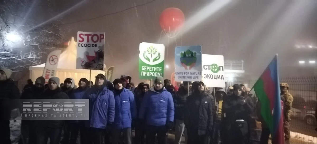 В ходе акции протеста на дороге Ханкенди-Лачын наблюдается оживление, несмотря на интенсивный снегопад