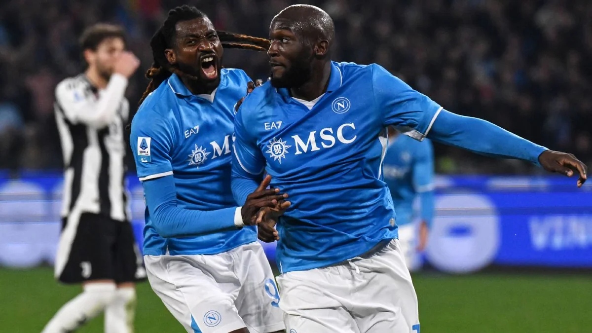 Napoli A Seriyasında unikal rekorda imza atıb