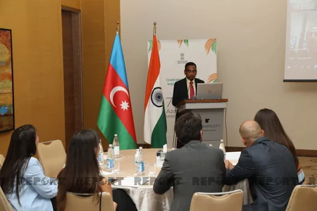Azərbaycanda Hindistanın turizm imkanları təqdim edilib