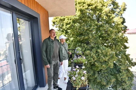 Prezident İlham Əliyev və Mehriban Əliyeva Şuşada “Qarabağ” hotelinin açılışında iştirak ediblər