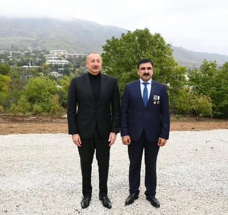 Azerbaijani president meets with public representatives of Khojavand district 
