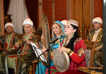 Şah İsmayıl Xətainin 516 yaşlı fərmanının təqdimatı keçirilib