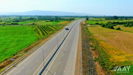 Bakı-Qazax yolunun 130 km-lik hissəsinin genişləndirilməsi yekunlaşmaqdadır