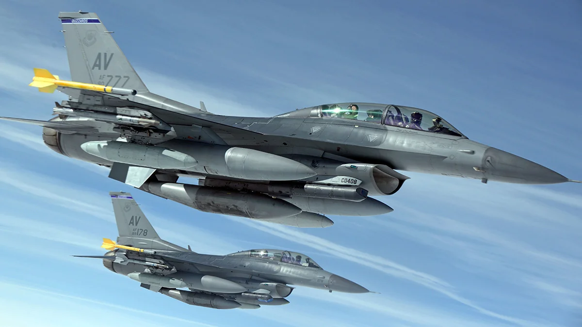 Niderland  Ukraynaya 18 “F-16” tədarük edəcək