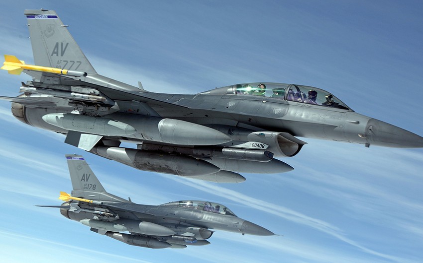 Niderland  Ukraynaya 18 “F-16” tədarük edəcək