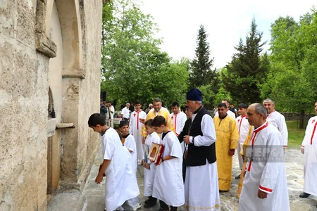 Qəbələdəki Cotari kilsəsində Pasxa bayramı qeyd edilib - YENİLƏNİB