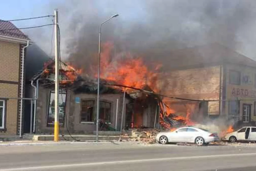 Один человек погиб при пожаре в оружейном магазине на севере Казахстана