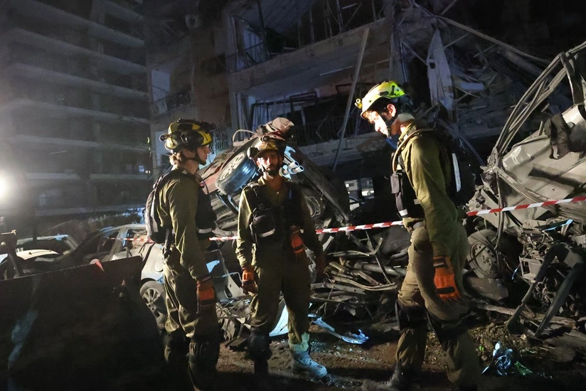 İranın İsrailə endirdiyi raket zərbələri nəticəsində ölənlərin sayı 4-ə, yaralıların sayı 70-ə çatıb