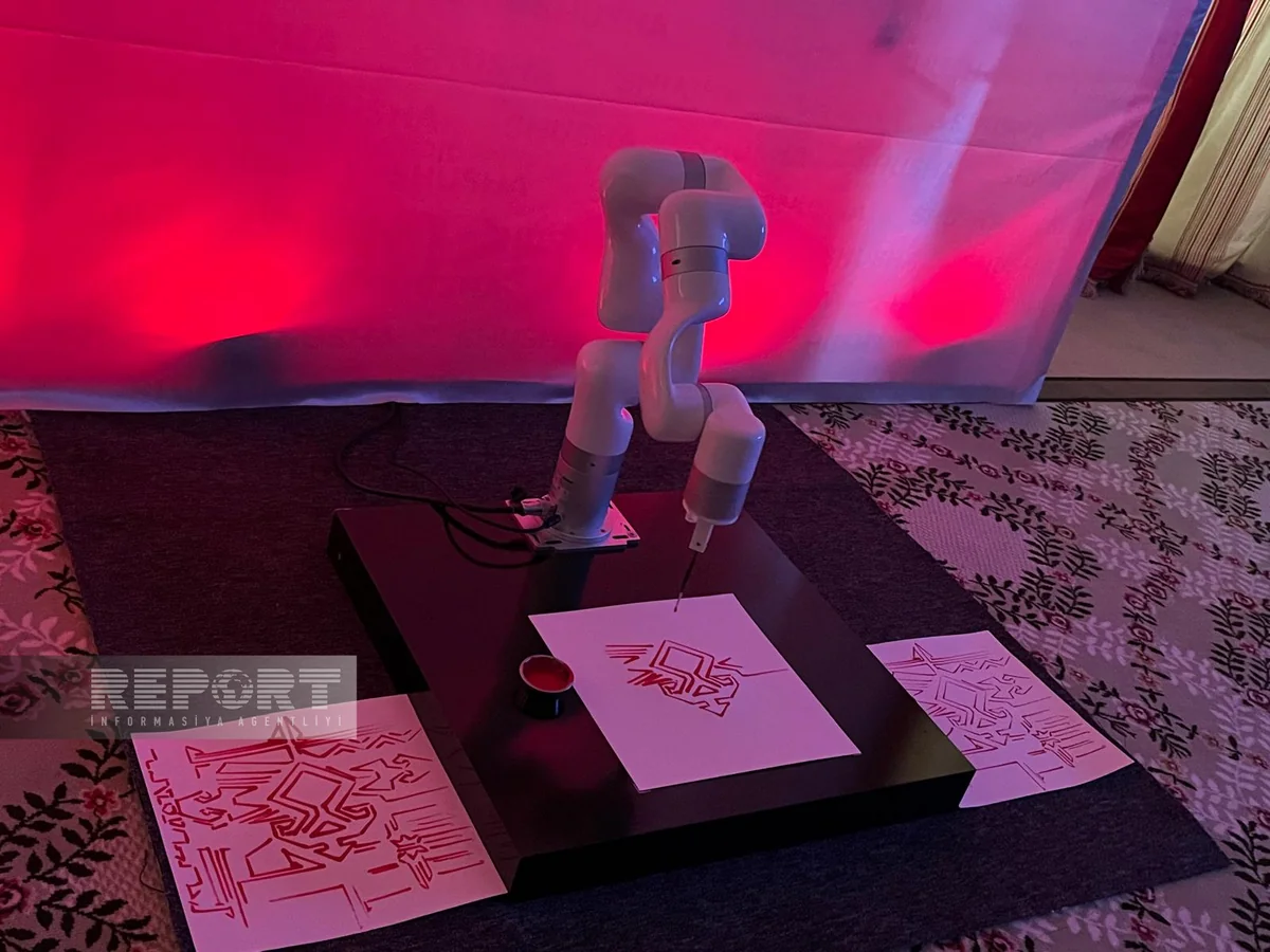 First Azerbaijani device for creating digital art based on AI - SHUSHA - presented in Paris