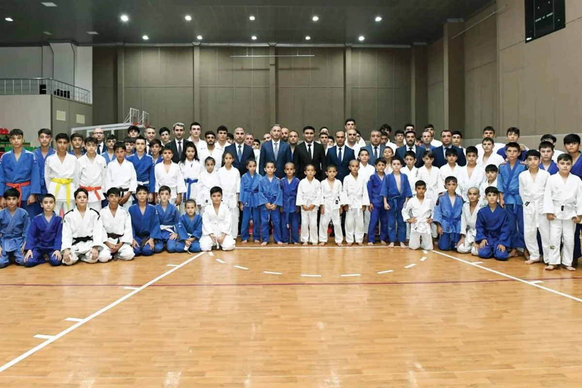 Rəşad Nəbiyev Naxçıvanda cüdoçularla görüşüb