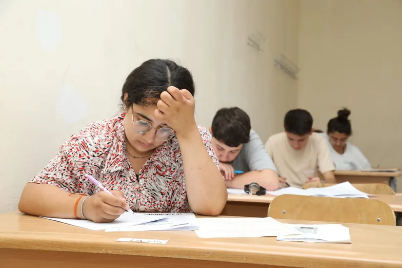 Magistraturaya qəbul imtahanının yekun nəticələri açıqlanıb