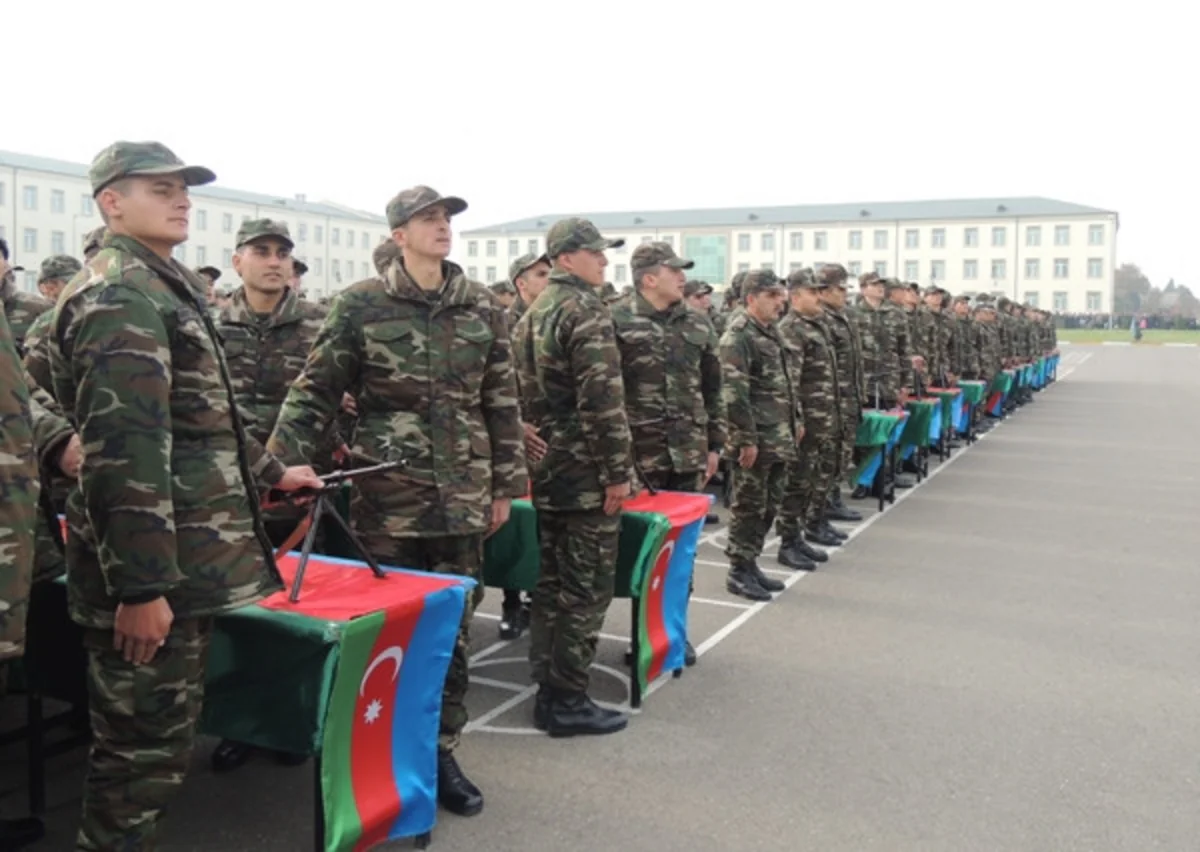 Hərbi hissə və birləşmələrdə andiçmə mərasimləri keçirilib