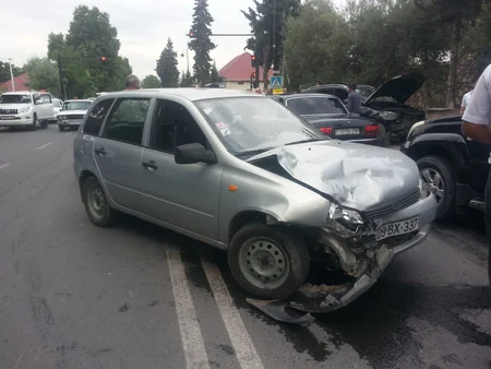 Göyçayda yol qəzaları baş verib, xəsarət alan var