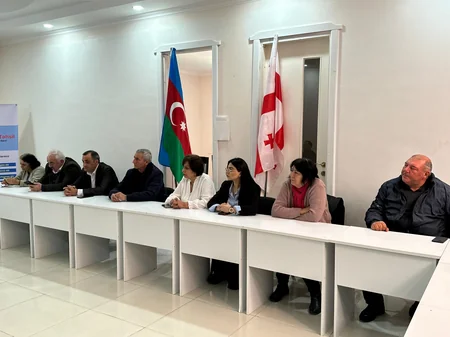 Qardabanidə azərbaycanlı tələbə-gənclərin təhsil problemləri müzakirə edilib