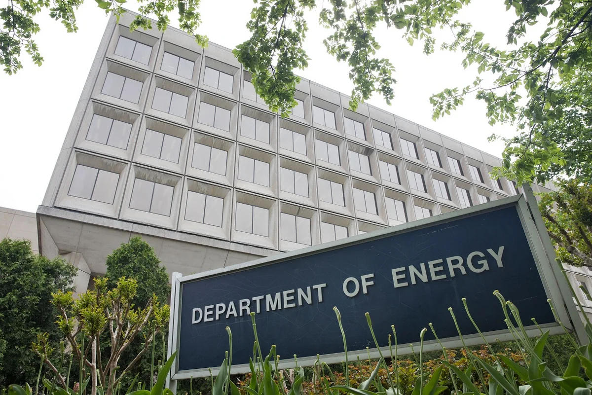 US seeks to buy about 3 million barrels of oil for SPR for June delivery