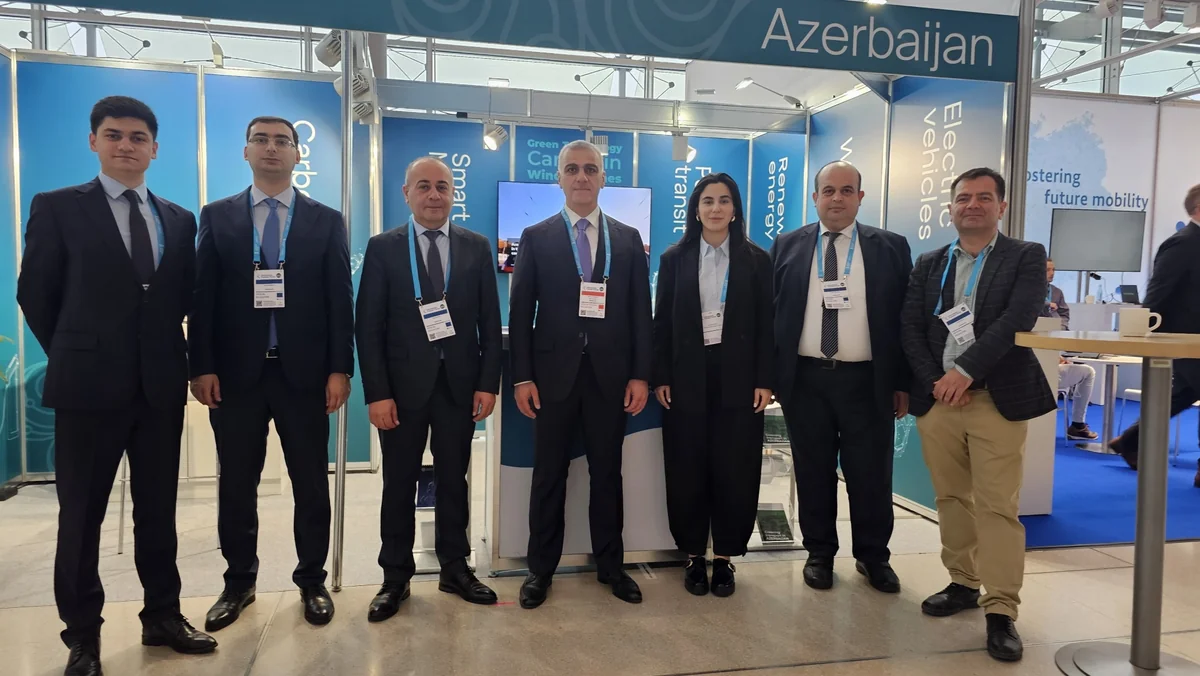 Azərbaycan Beynəlxalq Nəqliyyat Forumunun Sammitində iştirak edib