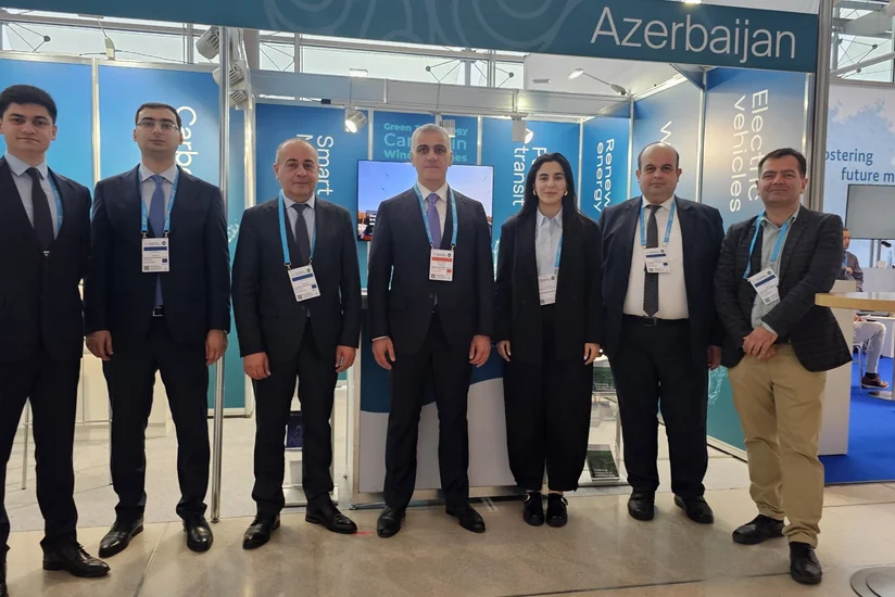 Azərbaycan Beynəlxalq Nəqliyyat Forumunun Sammitində iştirak edib