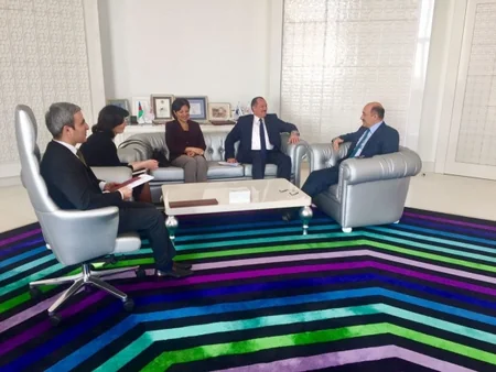 Əbülfəs Qarayev Kubanın Azərbaycandakı səfiri ilə görüşüb