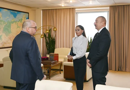İlham Əliyev TASS agentliyində Rusiyanın aparıcı KİV-lərinin rəhbərləri ilə görüşüb