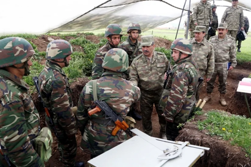 Zakir Hasanov delivers Azerbaijani President's tasks to frontline fighters