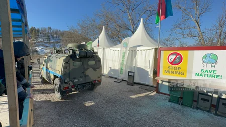 Total of 55 vehicles belonging to peacekeepers pass freely through Khankandi-Lachin road - VIDEO
