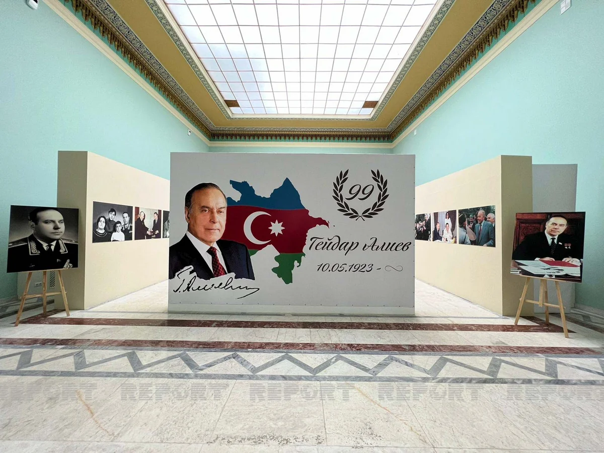Moskvada Heydər Əliyevin xatirəsi anılıb