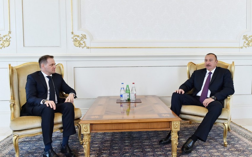 President Ilham Aliyev received credentials of two incoming ambassadors