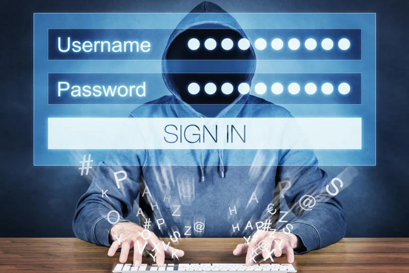 Хакеры впервые похитили деньги из российского банка через систему SWIFT