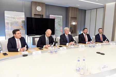 SOCAR and US Citi Bank discuss cooperation in energy fields