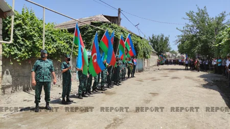Шехида-военнослужащего ГПС похоронили в родном селе