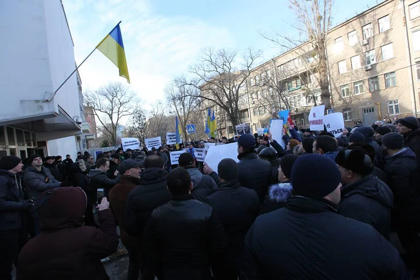 Представители азербайджанской общины провели митинг под зданием МВД Украины с требованием защиты от криминала