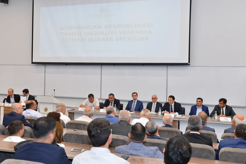 Təhsil Nazirliyi yanında İctimai Şura üzvlərinin adları açıqlanıb - SİYAHI