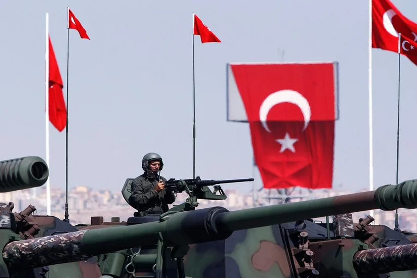 ​XİN: Türkiyə hərbçiləri və texnikası İraqdan çıxarılacaq