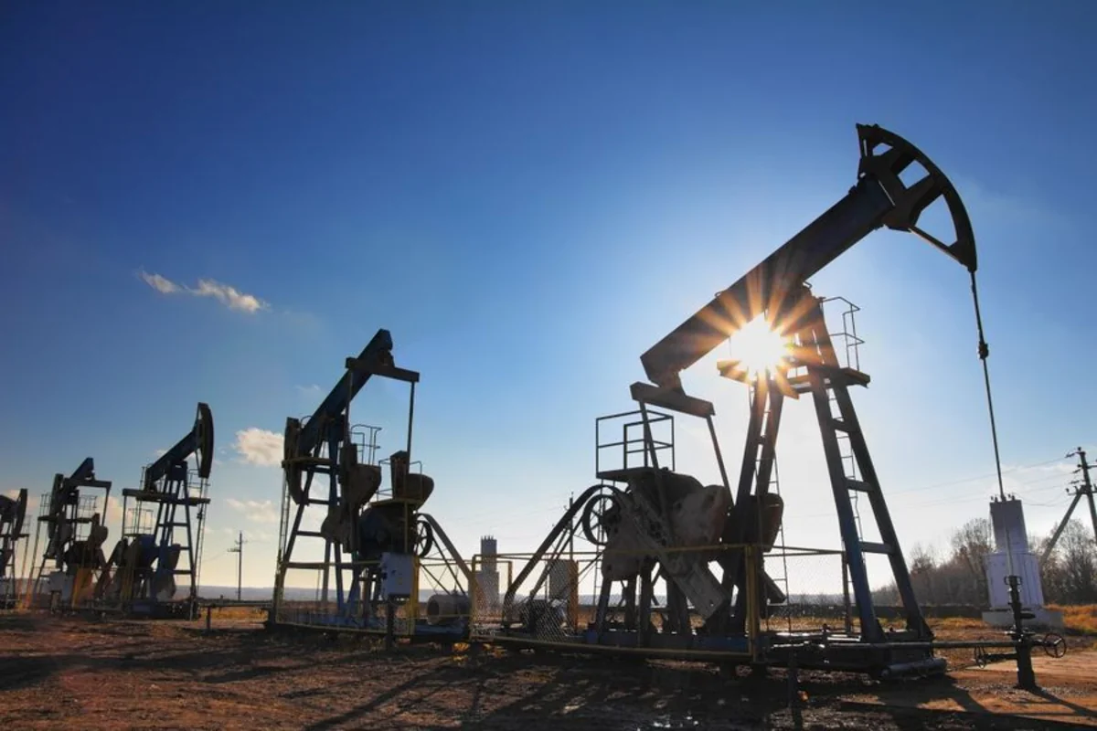 Azerbaijani oil price rises