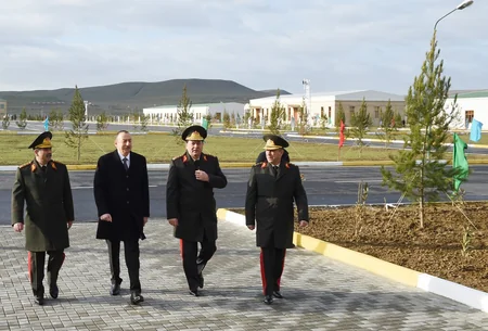 Ali Baş Komandan İlham Əliyev yeni hərbi şəhərciyin açılışında iştirak edib - YENİLƏNİB