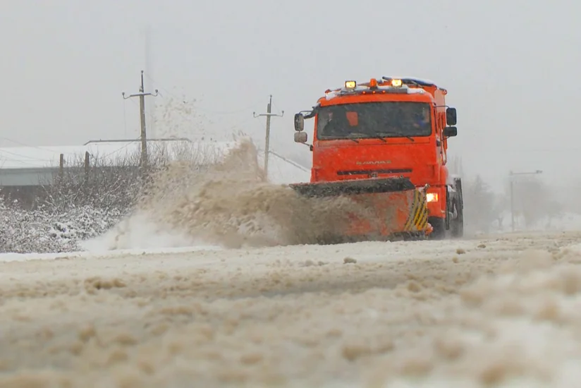 Azərbaycanın avtomobil yollarındakı son vəziyyət açıqlanıb